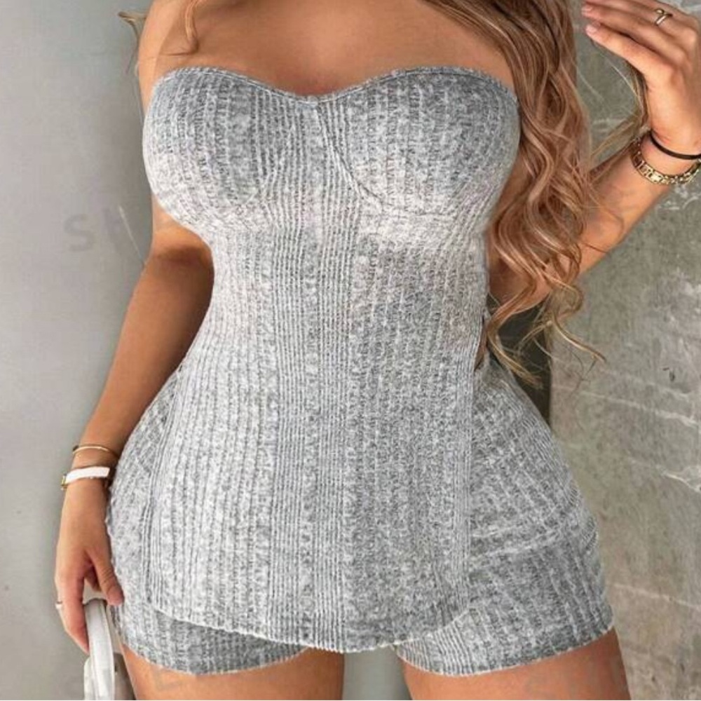 Brand new short set with tube top